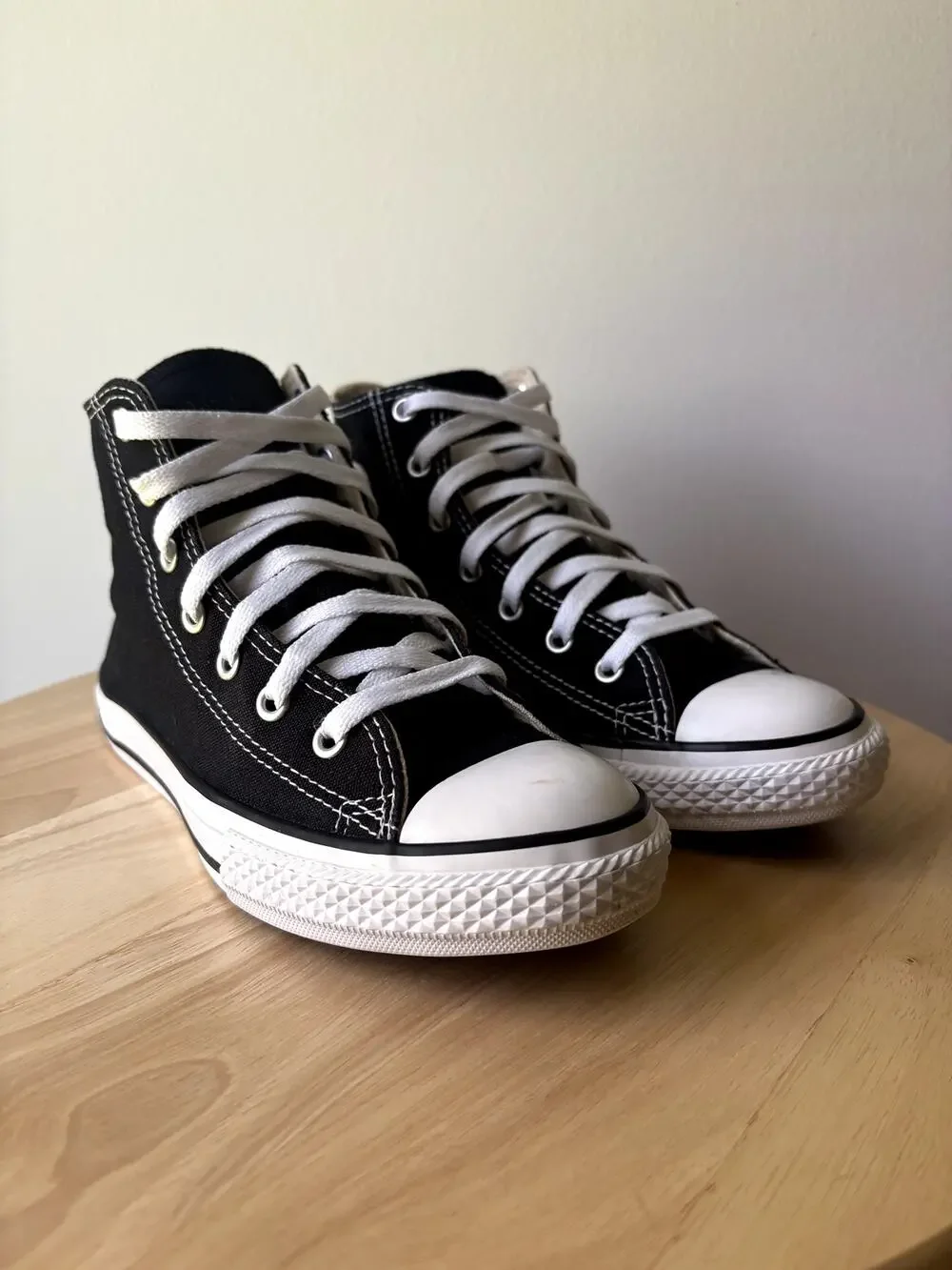 Converse Chuck Taylor All Star High Top Black Canvas Sneakers Youth Size 3 3J231